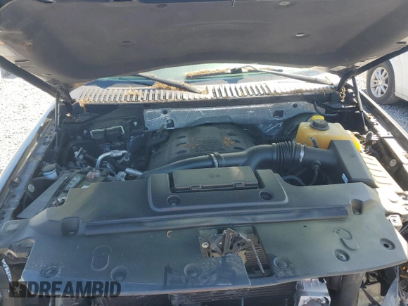 2016 Ford Expedition Limited with VIN 1FMJU1KT2GEF10610, listed as a Copart auction lot 54001595 with 113,285 mi miles and Salvage title. Bid and sale history available at DreamBid. Image 12.