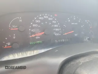 2004 Ford Super Duty F-250 XL with VIN 1FTNF21L34EB19064, listed as a Copart auction lot 45322844 with 222,794 mi miles and Salvage Title. Bid and sale history available at carsss.com. Image 9.