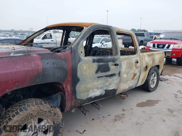 2013 Chevrolet Silverado 1500 LT with VIN 3GCPKSE71DG191455, listed as a IAAI auction lot 41839899 with 1 mi miles. Bid and sale history available at carsss.com. Image 6.