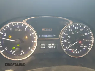 2013 Infiniti JX35 with VIN 5N1AL0MM7DC301244, listed as a Copart auction lot 47634945 with 116,533 mi miles and Salvage Title. Bid and sale history available at DreamBid. Image 9.