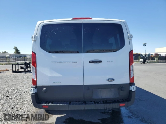 2024 Ford Transit Passenger XL with VIN 1FBAX2YG2RKA09205, listed as a Copart auction lot 57095995 with 32,059 mi miles and Clean title. Bid and sale history available at DreamBid. Image 6.