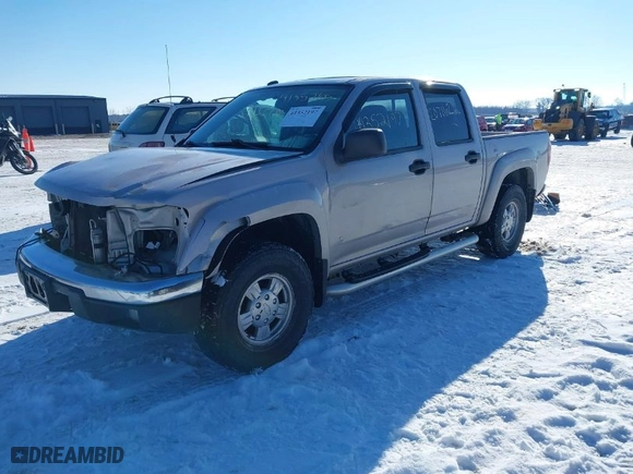 2006 GMC Canyon SLT with VIN 1GTDT136068228749, listed as a IAAI auction lot 41352197 with 207,162 mi miles. Bid and sale history available at carsss.com. Image 2.
