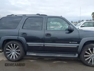 2003 Chevrolet Tahoe LS with VIN 1GNEC13T73R297770, listed as a IAAI auction lot 42071895 with 215,848 mi miles. Bid and sale history available at carsss.com. Image 14.