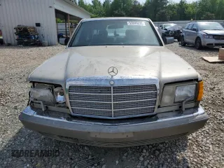 1986 Mercedes-Benz 420 Series 420SEL with VIN WDBCA35D6GA224335, listed as a Copart auction lot 53899235 with 194,582 mi miles and Clean Title. Bid and sale history available at carsss.com. Image 5.