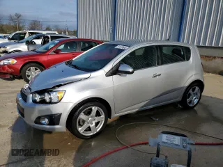 2014 Chevrolet Sonic LTZ z VIN 1G1JE6SB9E4233245, wystawiony jako Copart lot #51475845 z przebiegiem 115 493 mil mil oraz Nie do naprawy • Non repairable. Historia ofert i sprzedaży dostępna na DreamBid. Obrazek 1.