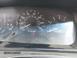 2001 Toyota Camry CE z VIN 4T1BG22K51U053555, wystawiony jako IAAI lot #42042788 z przebiegiem 279 347 mil mil oraz . Historia ofert i sprzedaży dostępna na DreamBid. Obrazek 7.