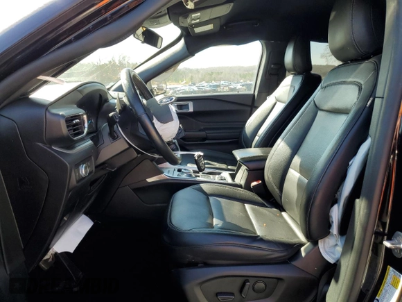 2020 Ford Explorer XLT with VIN 1FMSK8DH1LGC25701, listed as a Copart auction lot 49685105 with 88,379 mi miles and Salvage Title. Bid and sale history available at DreamBid. Image 7.