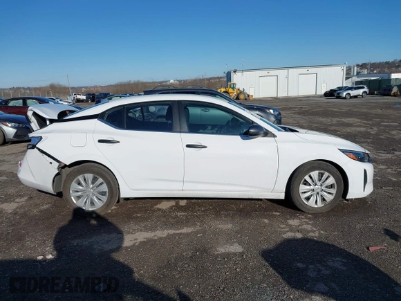 2024 Nissan Sentra S with VIN 3N1AB8BV8RY287275, listed as a IAAI auction lot 41833281 with 27,073 mi miles. Bid and sale history available at carsss.com. Image 13.