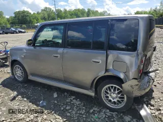 2005 Scion xB z VIN JTLKT324154018724, wystawiony jako Copart lot #55812565 z przebiegiem 117 745 mil mil oraz Szkoda całkowita • Salvage title. Historia ofert i sprzedaży dostępna na DreamBid. Obrazek 2.