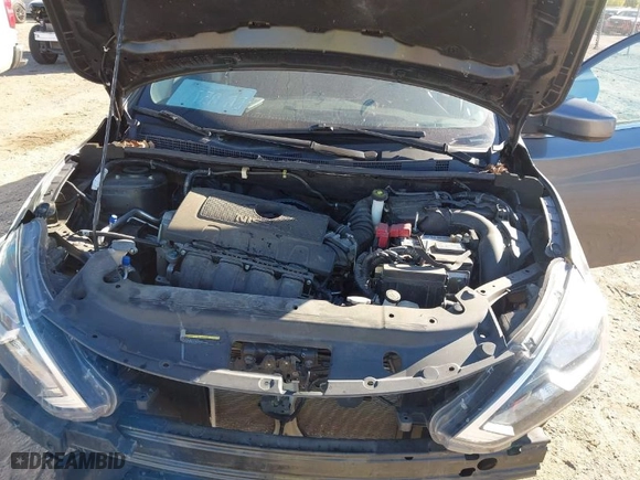 2017 Nissan Sentra SV with VIN 3N1AB7AP8HL714642, listed as a IAAI auction lot 40630182 with 70,681 mi miles. Bid and sale history available at carsss.com. Image 10.
