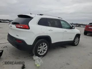 2017 Jeep Cherokee Latitude with VIN 1C4PJLCB1HW593127, listed as a Copart auction lot 48060555 with 103,834 mi miles and Clean Title. Bid and sale history available at carsss.com. Image 3.