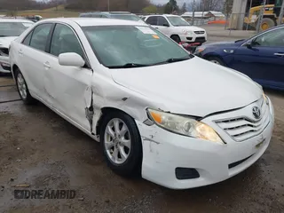 2011 Toyota Camry LE with VIN 4T4BF3EK5BR098345, listed as a IAAI auction lot 41819952 with 184,713 mi miles. Bid and sale history available at carsss.com. Image 1.