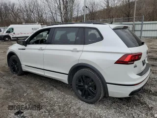 2022 Volkswagen Tiguan SE R-Line Black with VIN 3VV8B7AX8NM072183, listed as a Copart auction lot 42331045 with 87,387 mi miles and Salvage Title. Bid and sale history available at DreamBid. Image 2.