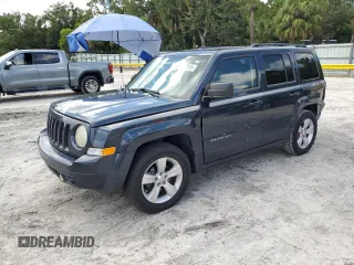 2014 Jeep Patriot Latitude with VIN 1C4NJPFB0ED888169, listed as a Copart auction lot 62137845 with 117,492 mi miles and Salvage title. Bid and sale history available at DreamBid. Image 1.