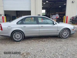 2003 Volvo S80 2.9L с VIN YV1TS92D231310509, выставлен на аукционе IAAI как лот 42460419 с пробегом 140 259 миль миль и . История ставок и продаж доступна на DreamBid. Изображение 13.