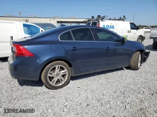 2015 Volvo S60 T5 Drive-E Premier with VIN YV140MFK8F2366989, listed as a Copart auction lot 52489475 with 29,442 mi miles and Salvage Title. Bid and sale history available at carsss.com. Image 3.