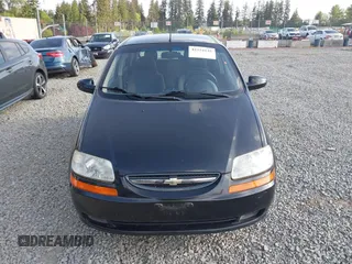2007 Chevrolet Aveo LS z VIN KL1TD66697B739406, wystawiony jako IAAI lot #42254135 z przebiegiem 95 369 mil mil oraz . Historia ofert i sprzedaży dostępna na DreamBid. Obrazek 12.