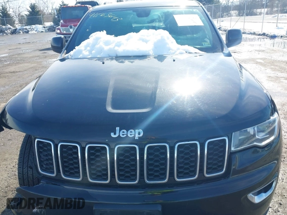 2017 Jeep Grand Cherokee Laredo with VIN 1C4RJEAGXHC685888, listed as a IAAI auction lot 41563643 with 193,997 mi miles. Bid and sale history available at carsss.com. Image 12.