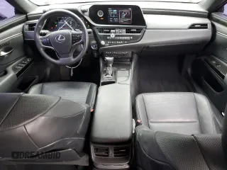 2022 Lexus ES 300h with VIN 58ADA1C17NU021831, listed as a Copart auction lot 52971935 with 73,056 mi miles and Salvage title. Bid and sale history available at DreamBid. Image 8.