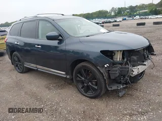 2013 Nissan Pathfinder SV z VIN 5N1AR2MM2DC633232, wystawiony jako IAAI lot #42463619 z przebiegiem 128 131 mil mil oraz . Historia ofert i sprzedaży dostępna na DreamBid. Obrazek 1.