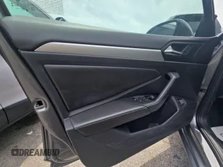 2024 Volkswagen Jetta S with VIN 3VW5M7BU3RM041426, listed as a IAAI auction lot 42735289 with 31,608 mi miles and . Bid and sale history available at DreamBid. Image 9.