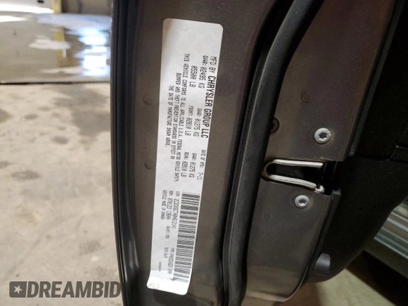 2011 Chrysler 300 C with VIN 2C3CK6CT4BH612141, listed as a Copart auction lot 81674964 with 60,394 mi miles and Salvage title. Bid and sale history available at DreamBid. Image 14.