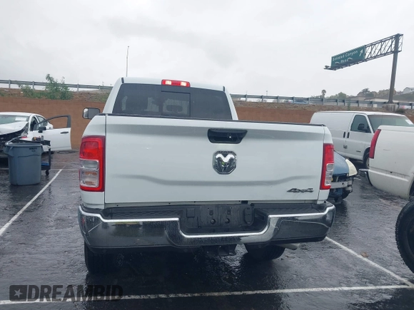 2022 Ram 2500 Tradesman with VIN 3C6UR5CL4NG371974, listed as a IAAI auction lot 41712872 with 46,482 mi miles. Bid and sale history available at carsss.com. Image 16.