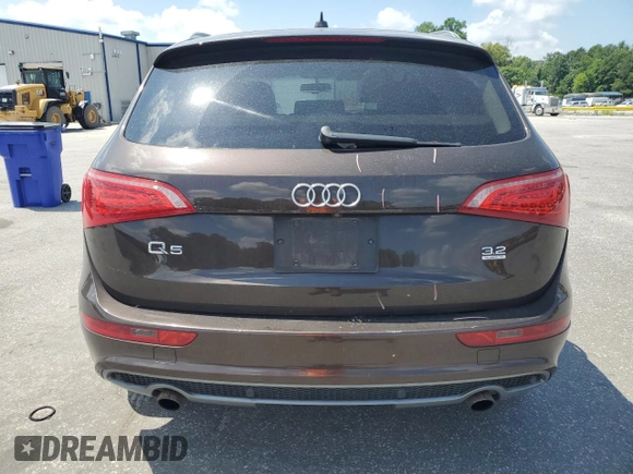 2011 Audi Q5 Premium Plus z VIN WA1DKAFP4BA025030, wystawiony jako Copart lot #61467125 z przebiegiem 202 973 mil mil oraz Szkoda całkowita • Salvage title. Historia ofert i sprzedaży dostępna na DreamBid. Obrazek 6.