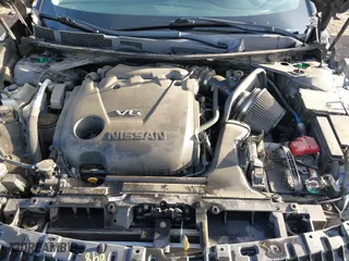 2017 Nissan Maxima SR with VIN 1N4AA6AP8HC412862, listed as a IAAI auction lot 41725246 with 154,483 mi miles. Bid and sale history available at carsss.com. Image 10.