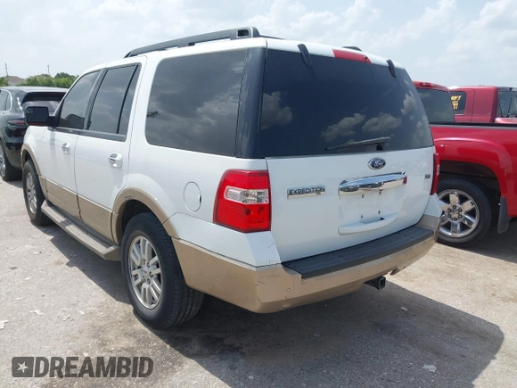 2014 Ford Expedition XLT with VIN 1FMJU1H51EEF11950, listed as a IAAI auction lot 42631473 with 215,572 mi miles and . Bid and sale history available at DreamBid. Image 3.