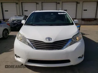 2011 Toyota Sienna XLE AAS with VIN 5TDYK3DC5BS090510, listed as a Copart auction lot 49671925 with 299,397 mi miles and Salvage Title. Bid and sale history available at carsss.com. Image 5.