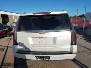 2016 Cadillac Escalade Premium Collection with VIN 1GYS4CKJ4GR387558, listed as a IAAI auction lot 40447019 with 98,517 mi miles. Bid and sale history available at carsss.com. Image 15.