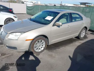 2006 Mercury Milan with VIN 3MEFM07196R631124, listed as a IAAI auction lot 41896762 with 132,581 mi miles and . Bid and sale history available at DreamBid. Image 2.