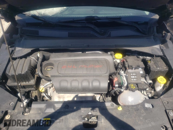2018 Jeep Compass Altitude with VIN 3C4NJDBBXJT493439, listed as a Copart auction lot 58664835 with 96,928 mi miles and Salvage title. Bid and sale history available at DreamBid. Image 12.