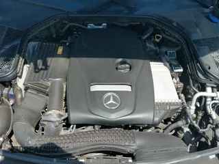 2017 Mercedes-Benz C 300 z VIN WDDWJ4JBXHF508649, wystawiony jako IAAI lot #43197602 z przebiegiem 83 265 mil mil oraz . Historia ofert i sprzedaży dostępna na DreamBid. Obrazek 22.