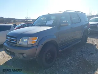 2004 Toyota Sequoia Limited with VIN 5TDZT38A84S214590, listed as a IAAI auction lot 41432564 with 292,899 mi miles. Bid and sale history available at carsss.com. Image 18.