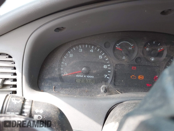 2004 Ford Ranger XL Fleet with VIN 1FTZR45EX4TA05462, listed as a IAAI auction lot 42276688 with 216,119 mi miles and . Bid and sale history available at DreamBid. Image 15.