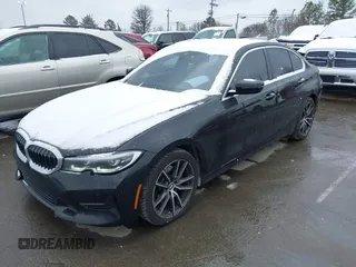2019 BMW 3 Series 330i с VIN WBA5R1C53KAE82114, выставлен на аукционе IAAI как лот 41632512 с пробегом 92 454 миль миль и . История ставок и продаж доступна на DreamBid. Изображение 19.