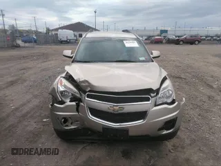 2015 Chevrolet Equinox LT with VIN 2GNALBEK2F1117049, listed as a IAAI auction lot 39798177 with 154,842 mi miles. Bid and sale history available at carsss.com. Image 6.