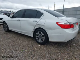 2015 Honda Accord Sedan LX with VIN 1HGCR2F35FA133342, listed as a IAAI auction lot 41731660 with 169,924 mi miles. Bid and sale history available at carsss.com. Image 3.