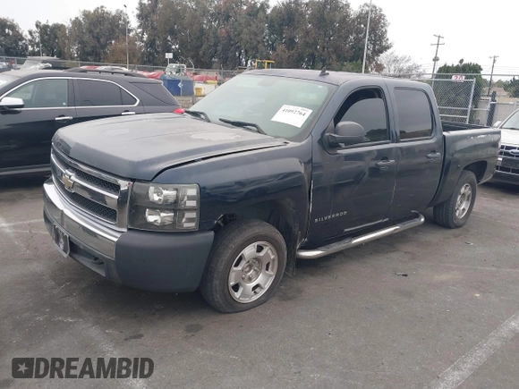 2008 Chevrolet Silverado 1500 1LT with VIN 2GCEC13J581248249, listed as a IAAI auction lot 41092764 with Not Provided miles and . Bid and sale history available at DreamBid. Image 17.