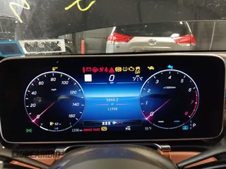 2024 Mercedes-Benz S 580 z VIN W1K6G7GB6RA271633, wystawiony jako IAAI lot #41995653 z przebiegiem 11 908 mil mil oraz . Historia ofert i sprzedaży dostępna na DreamBid. Obrazek 7.