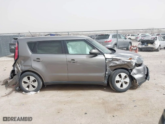 2016 Kia Soul with VIN KNDJN2A20G7300561, listed as a IAAI auction lot 41797940 with NaN miles. Bid and sale history available at carsss.com. Image 13.