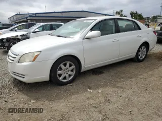 2007 Toyota Avalon XL z VIN 4T1BK36B77U253165, wystawiony jako Copart lot #59581605 z przebiegiem 174 070 mil mil oraz Czysty tytuł • Clean title. Historia ofert i sprzedaży dostępna na DreamBid. Obrazek 1.