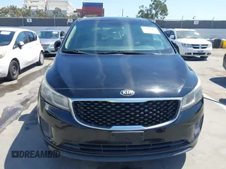 2016 Kia Sedona LX with VIN KNDMB5C13G6178411, listed as a IAAI auction lot 41993035 with 118,585 mi miles. Bid and sale history available at carsss.com. Image 6.