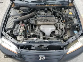 2001 Honda Accord LX with VIN 1HGCG554X1A143892, listed as a Copart auction lot 52162955 with 117,059 mi miles and Salvage title. Bid and sale history available at DreamBid. Image 11.