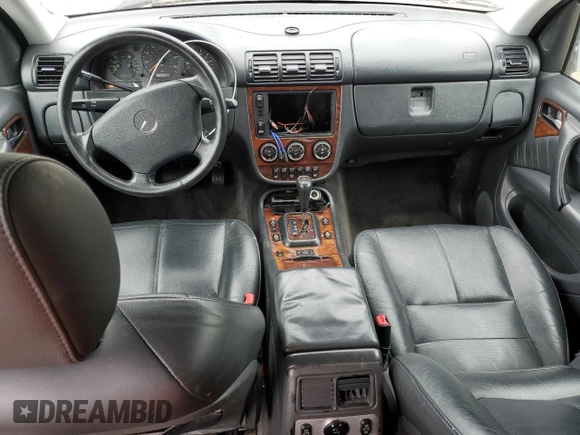 2003 Mercedes-Benz M 350 с VIN 4JGAB57EX3A408318, выставлен на аукционе Copart как лот 53401985 с пробегом 179 045 миль миль и Чистый • Clean title. История ставок и продаж доступна на DreamBid. Изображение 8.
