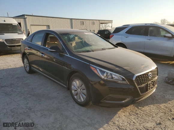 2017 Hyundai Sonata Hybrid SE with VIN KMHE24L13HA054874, listed as a Copart auction lot 47503095 with 0 mi miles and Salvage Title. Bid and sale history available at carsss.com. Image 4.
