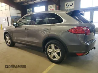 2012 Porsche Cayenne S z VIN WP1AB2A21CLA47534, wystawiony jako Copart lot #53674765 z przebiegiem 186 417 mil mil oraz Tytuł czysty. Historia ofert i sprzedaży dostępna na DreamBid. Obrazek 2.