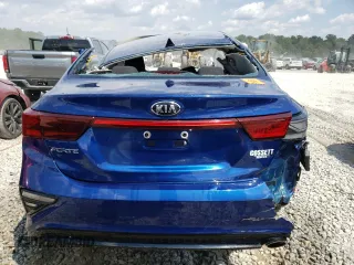 2021 Kia Forte LXS with VIN 3KPF24AD6ME337797, listed as a Copart auction lot 67763584 with 123,423 mi miles and Salvage Title. Bid and sale history available at carsss.com. Image 6.